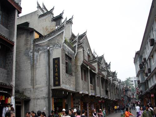 工行贵港分行聚焦重点 全力支持实体经济焕发活力